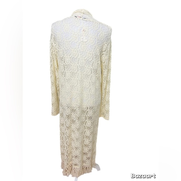 Beautiful Lace Duster Ivory - Picture 3 of 3